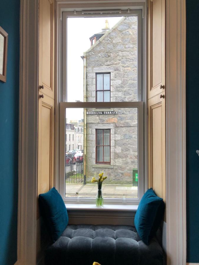 Stunning Period Property In The Heart Of The City Aberdeen Exterior photo